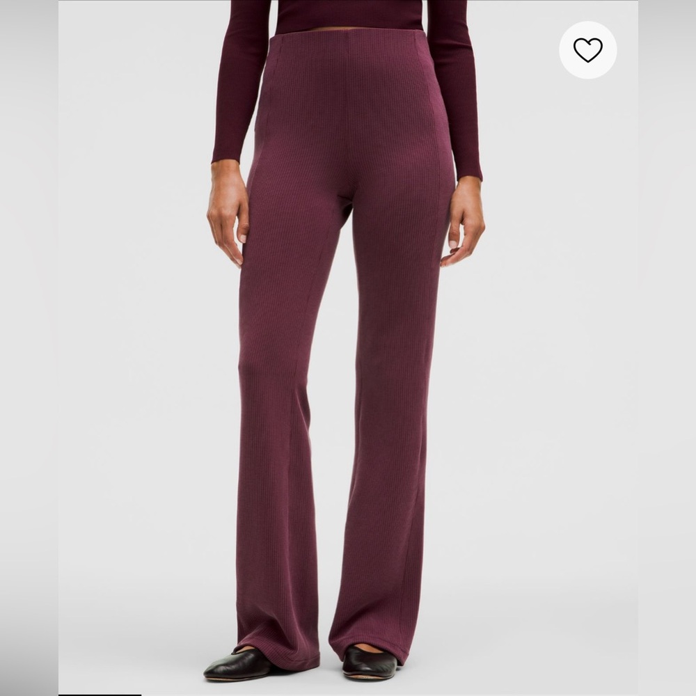 NWT Ribbed Softstreme Flared Pant (Regular) - Garnet